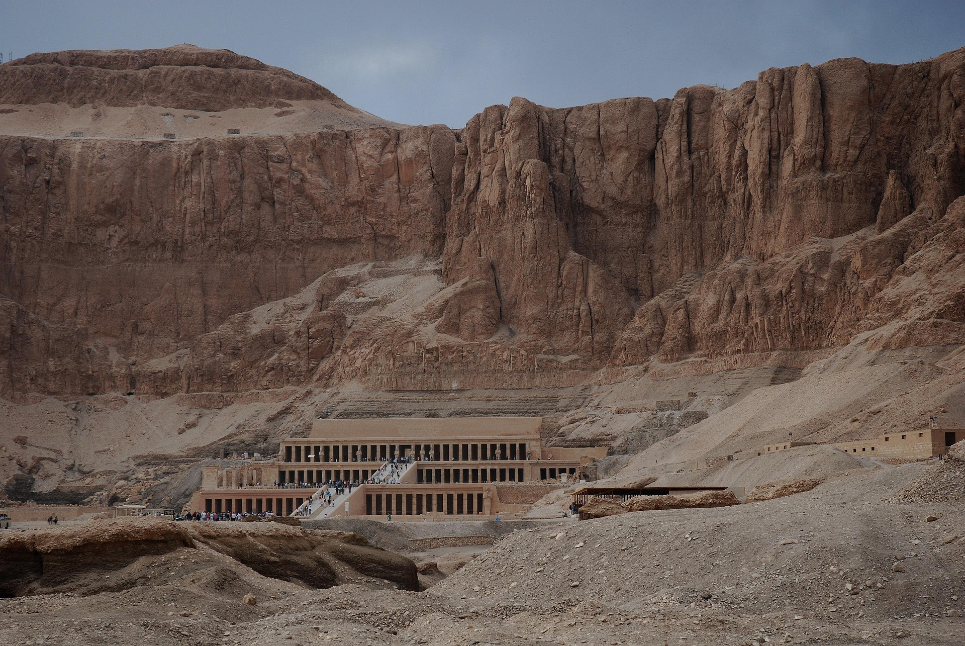 Valley of the Queens Luxor: The Other Royal Necropolis